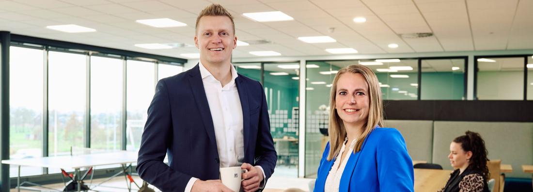 Collega's van Schuiteman op kantoor